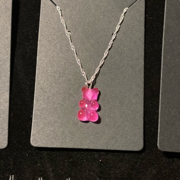 Silver plated gummy bear necklaces - Picture 5 of 8